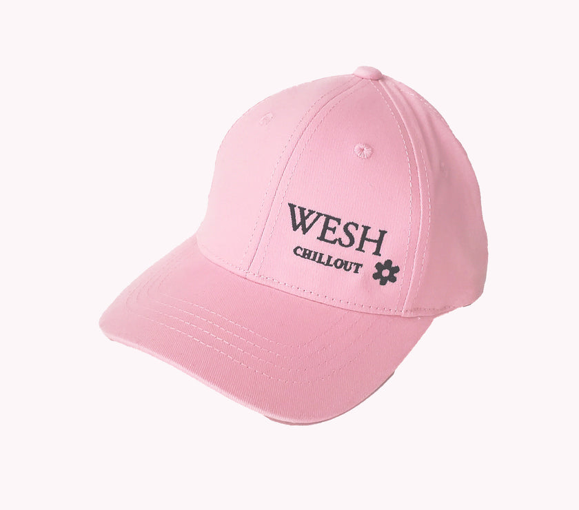 Casquette rose avec fleur